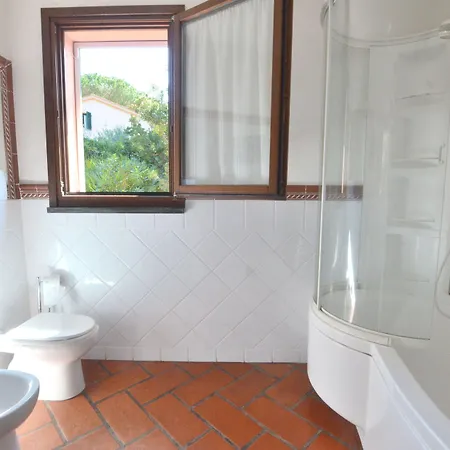 Manuela - Argonautivacanze Lacona