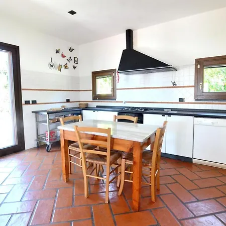 Manuela - Argonautivacanze * Lacona