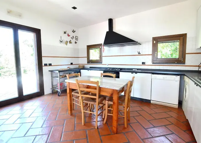 Manuela - Argonautivacanze * لاكونا